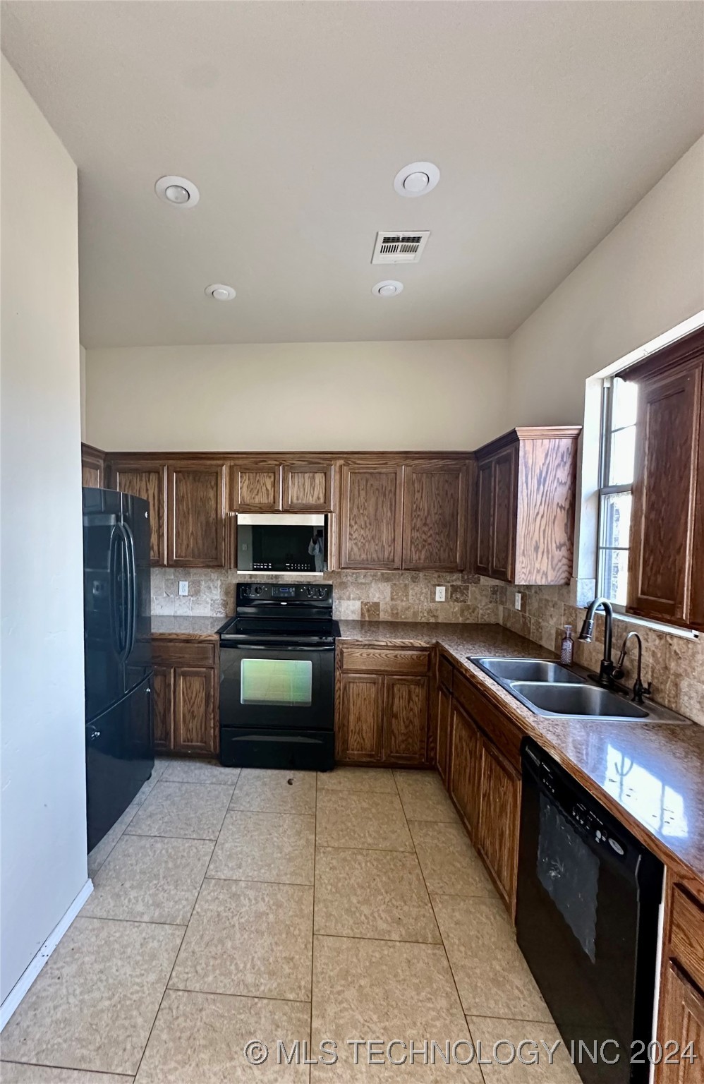 14119 County Road 3590