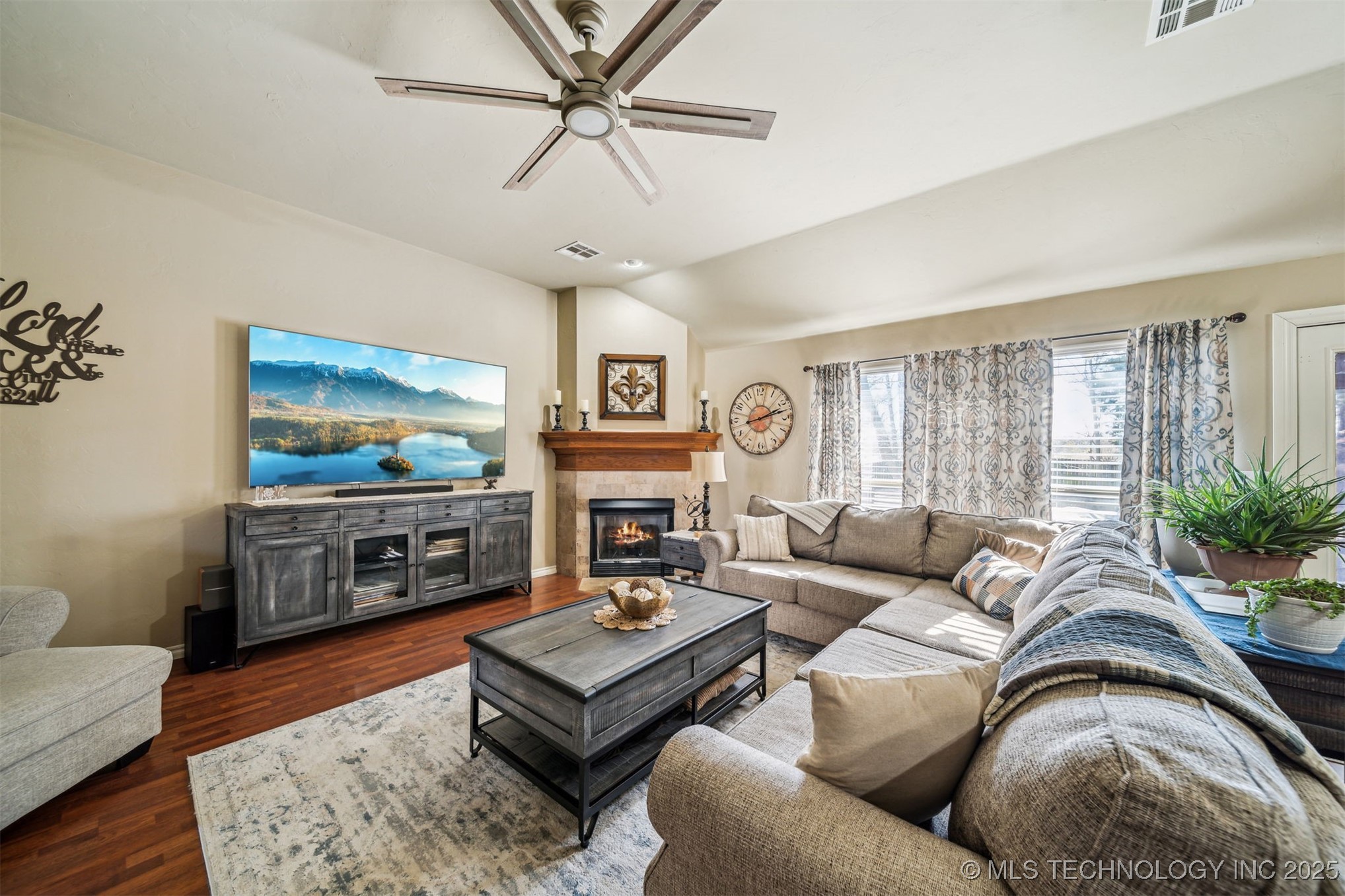 425 Windemere