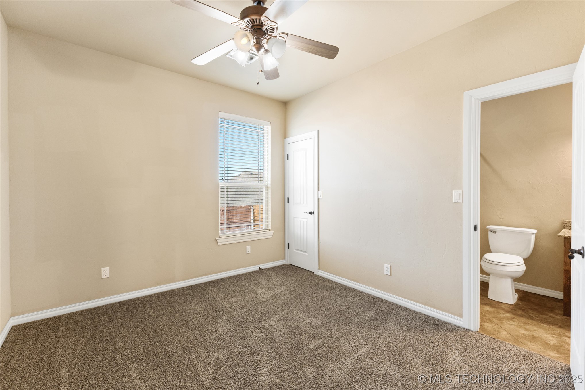 820 Cypress