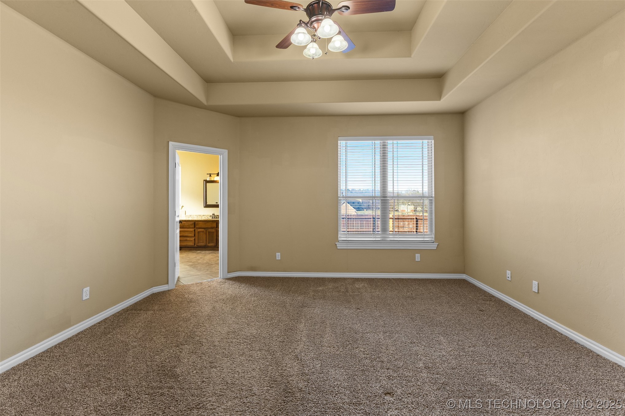 820 Cypress
