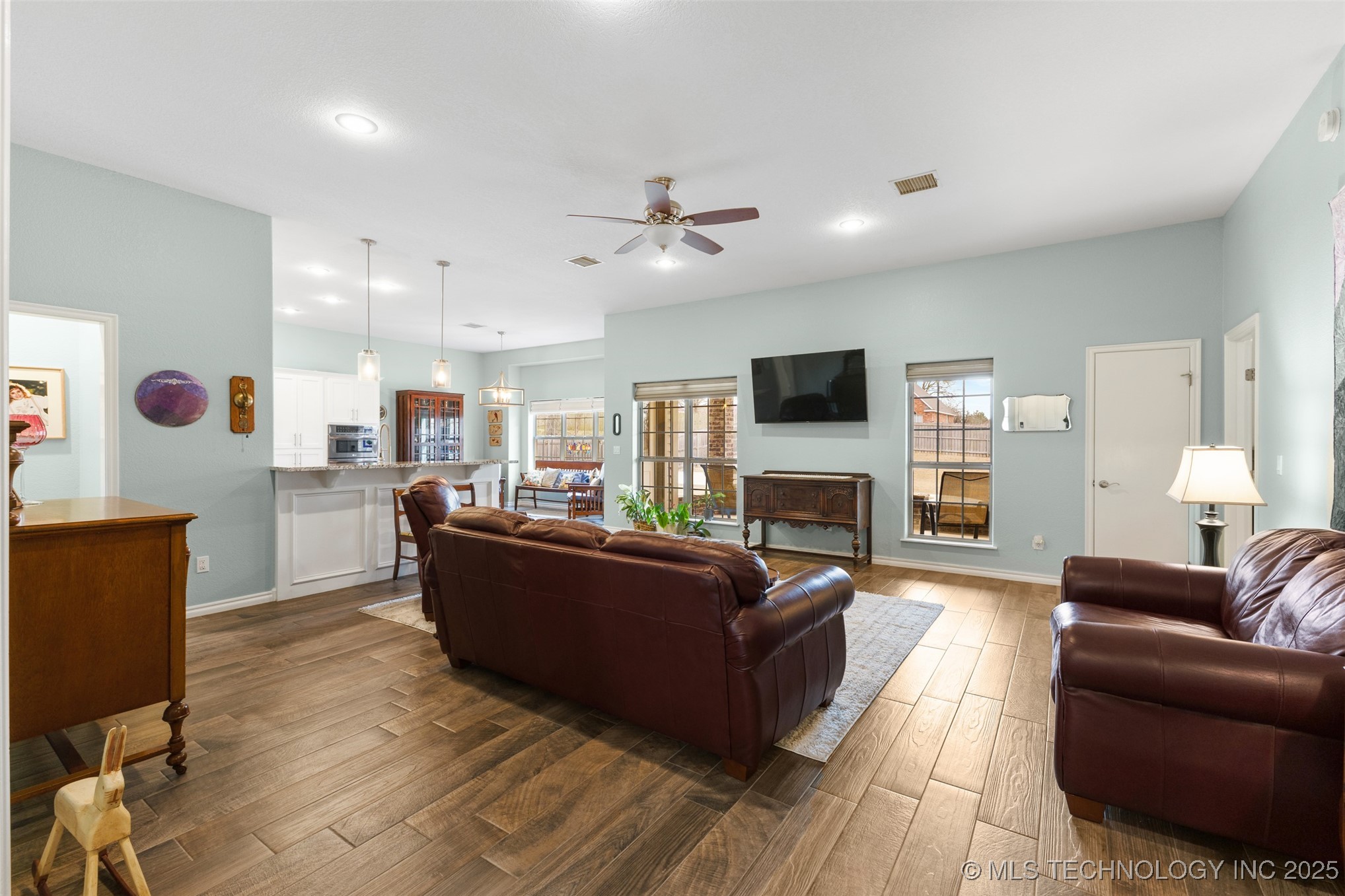 1923 Muirfield Drive