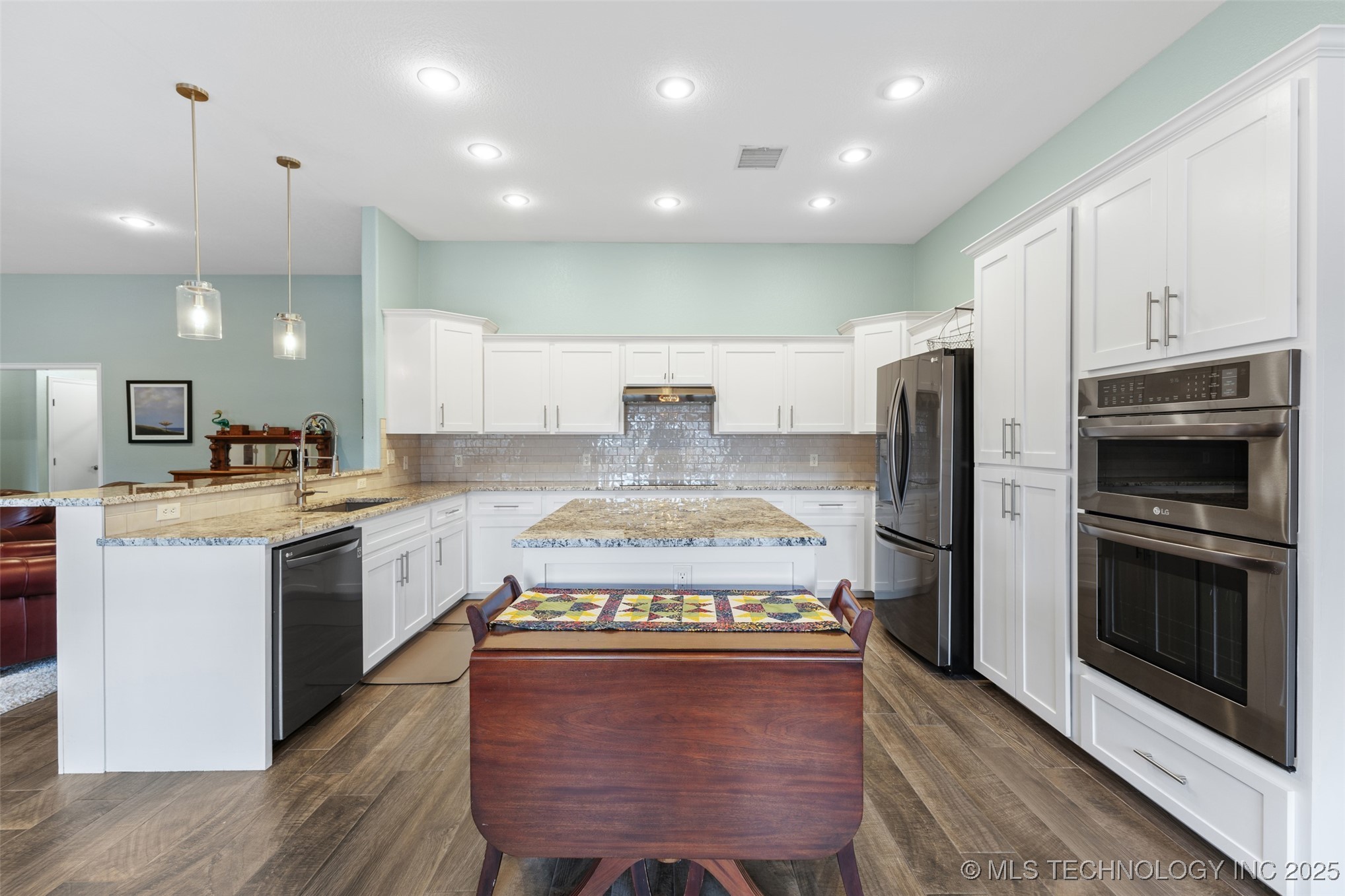 1923 Muirfield Drive