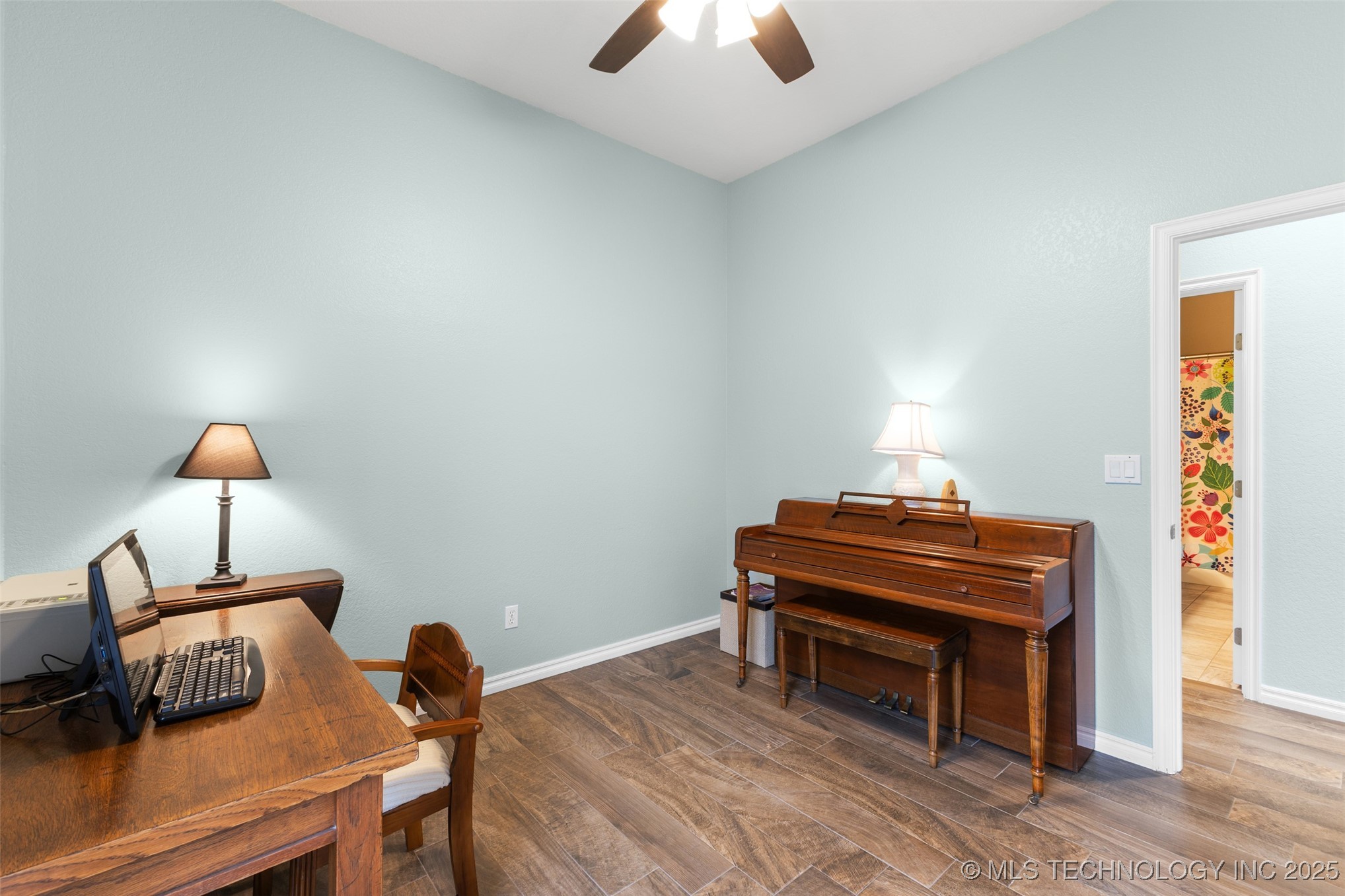 1923 Muirfield Drive