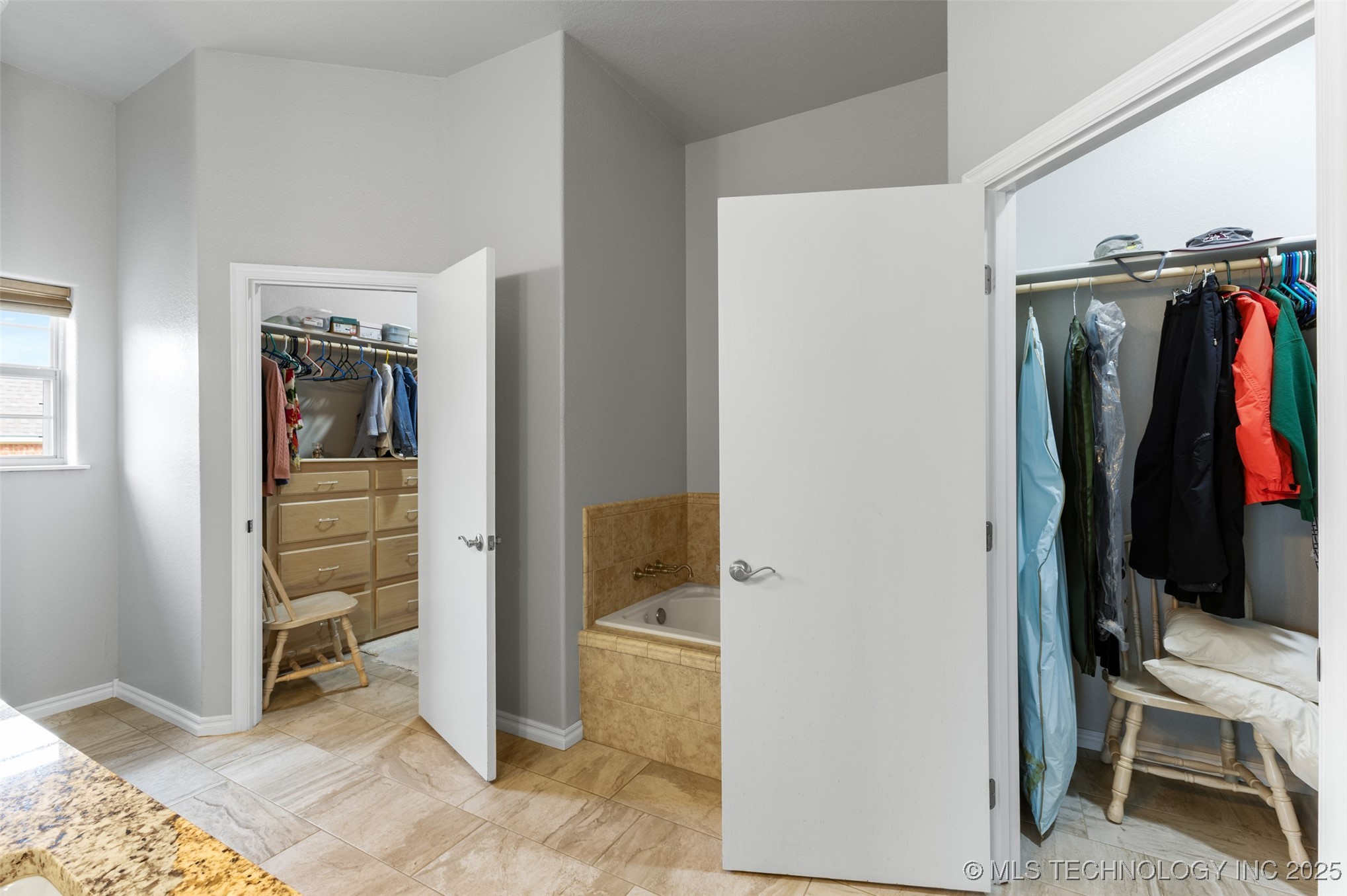 1923 Muirfield Drive