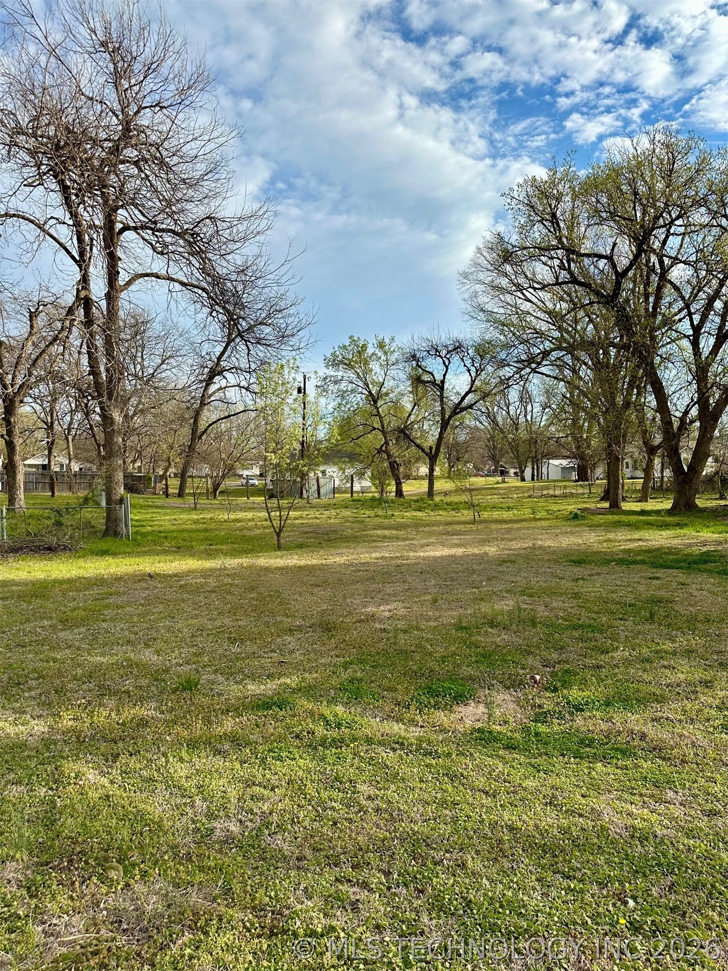 412 W 9th