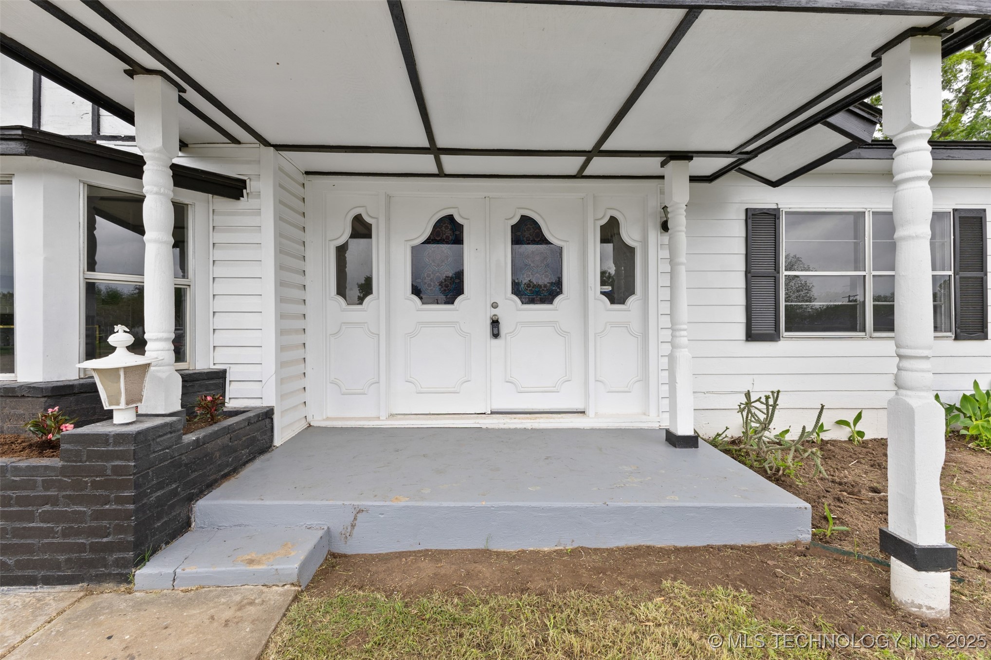 826 Charles Drive