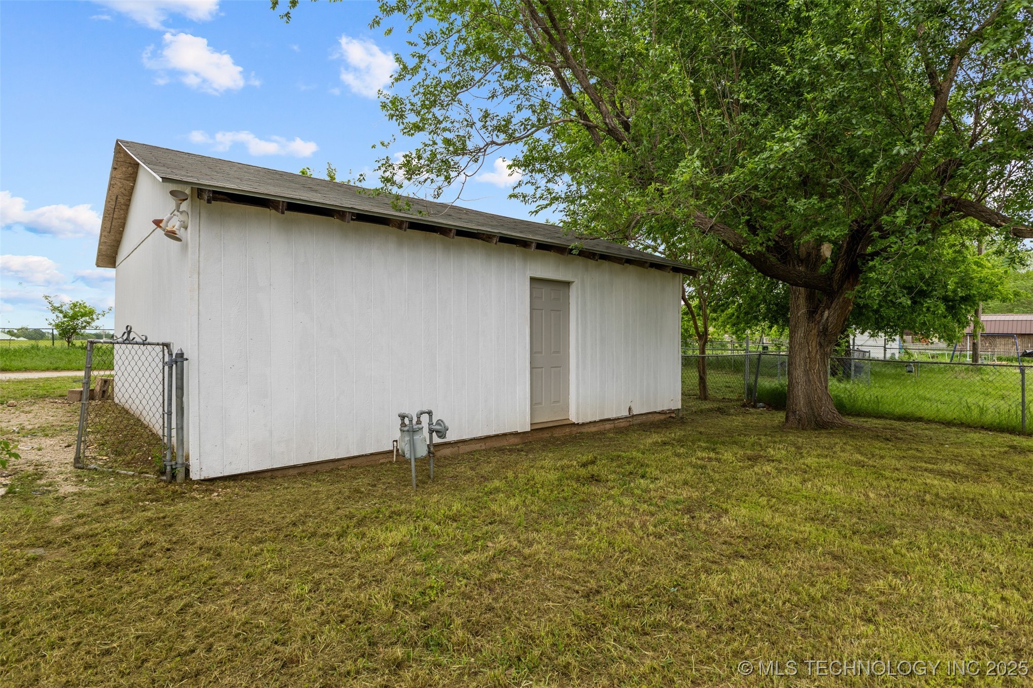 826 Charles Drive