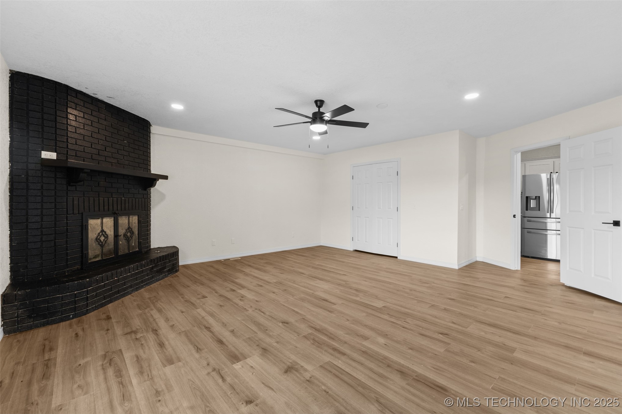 524 W 18th