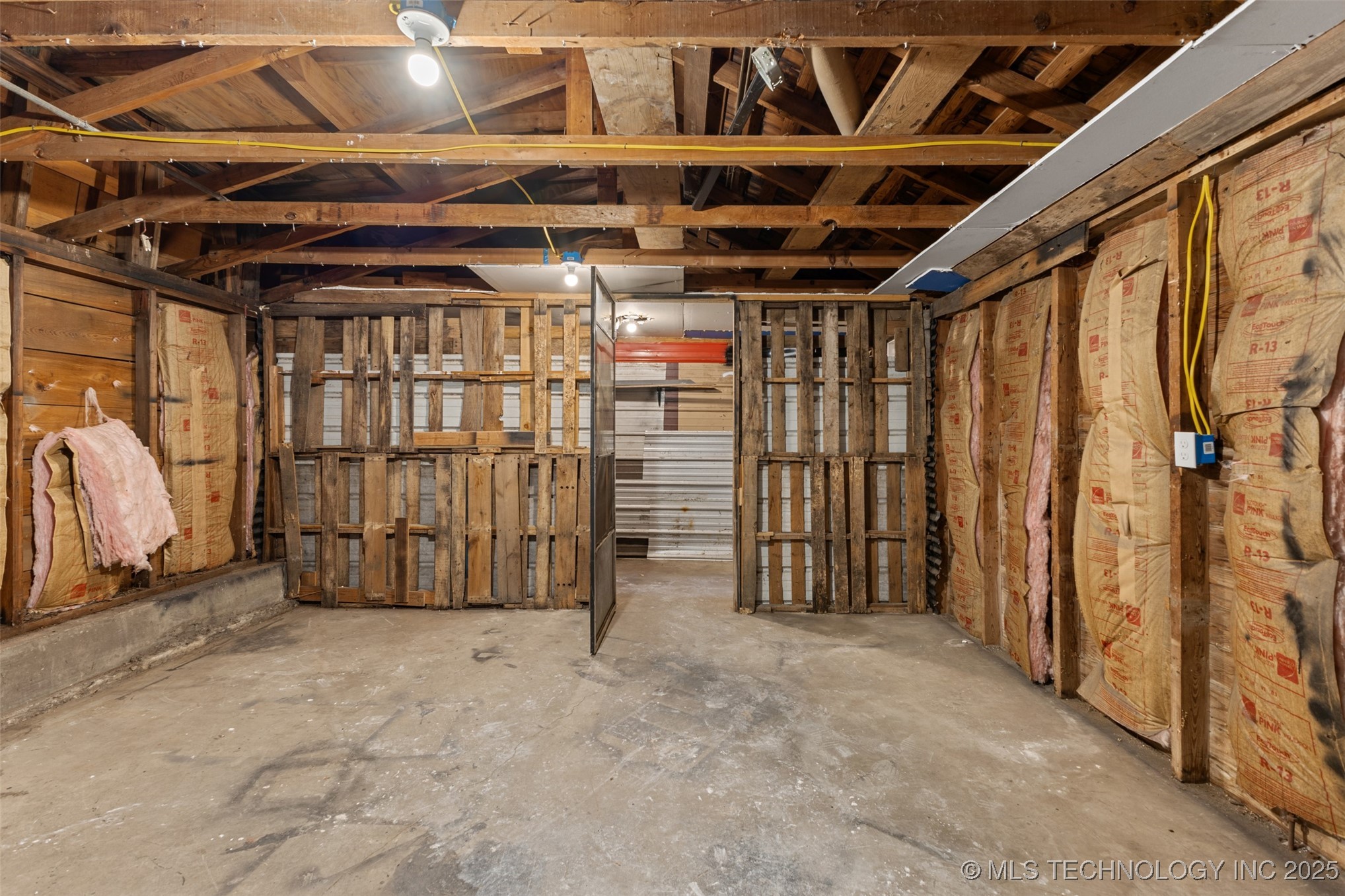524 W 18th