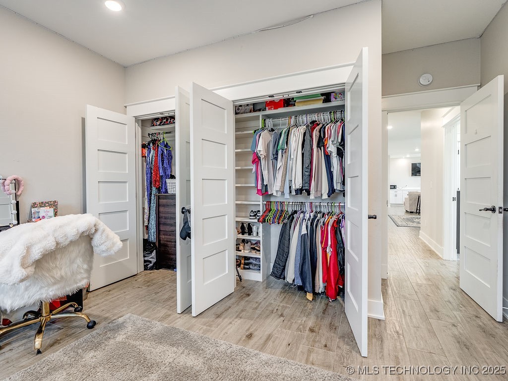 24008 County Road 3520