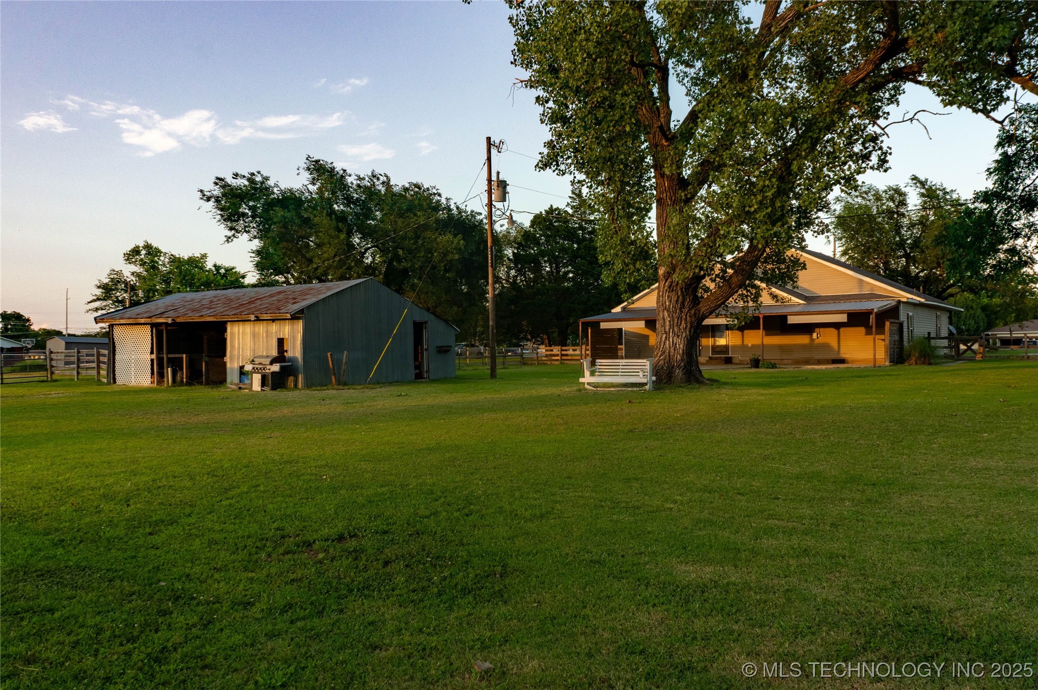 11581 County Road 3570