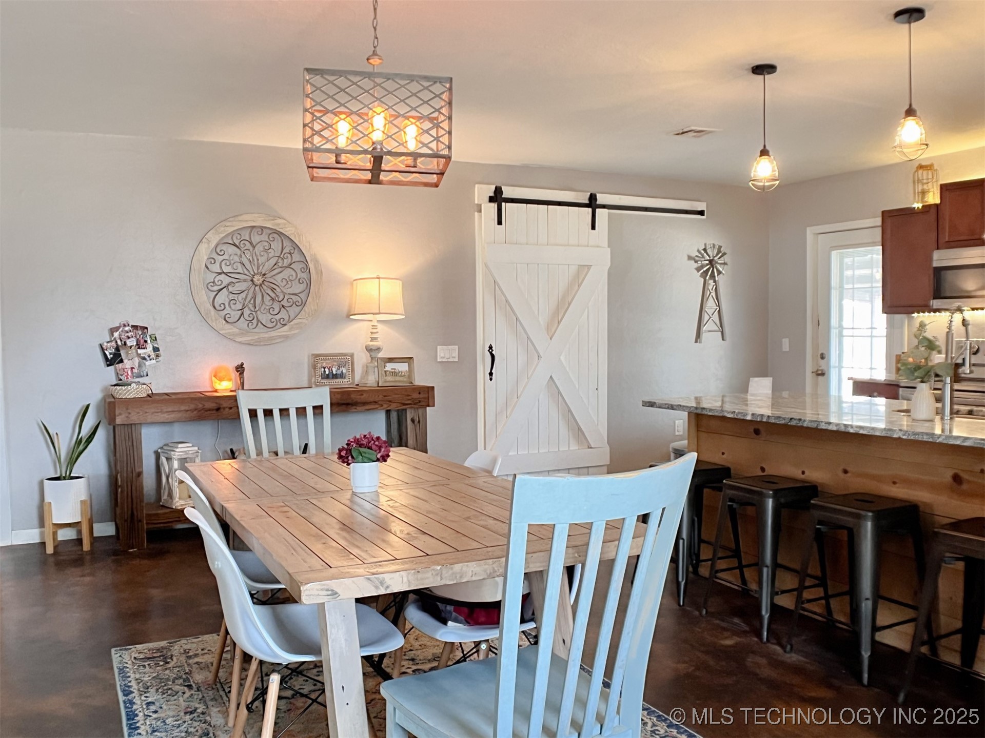 11581 County Road 3570