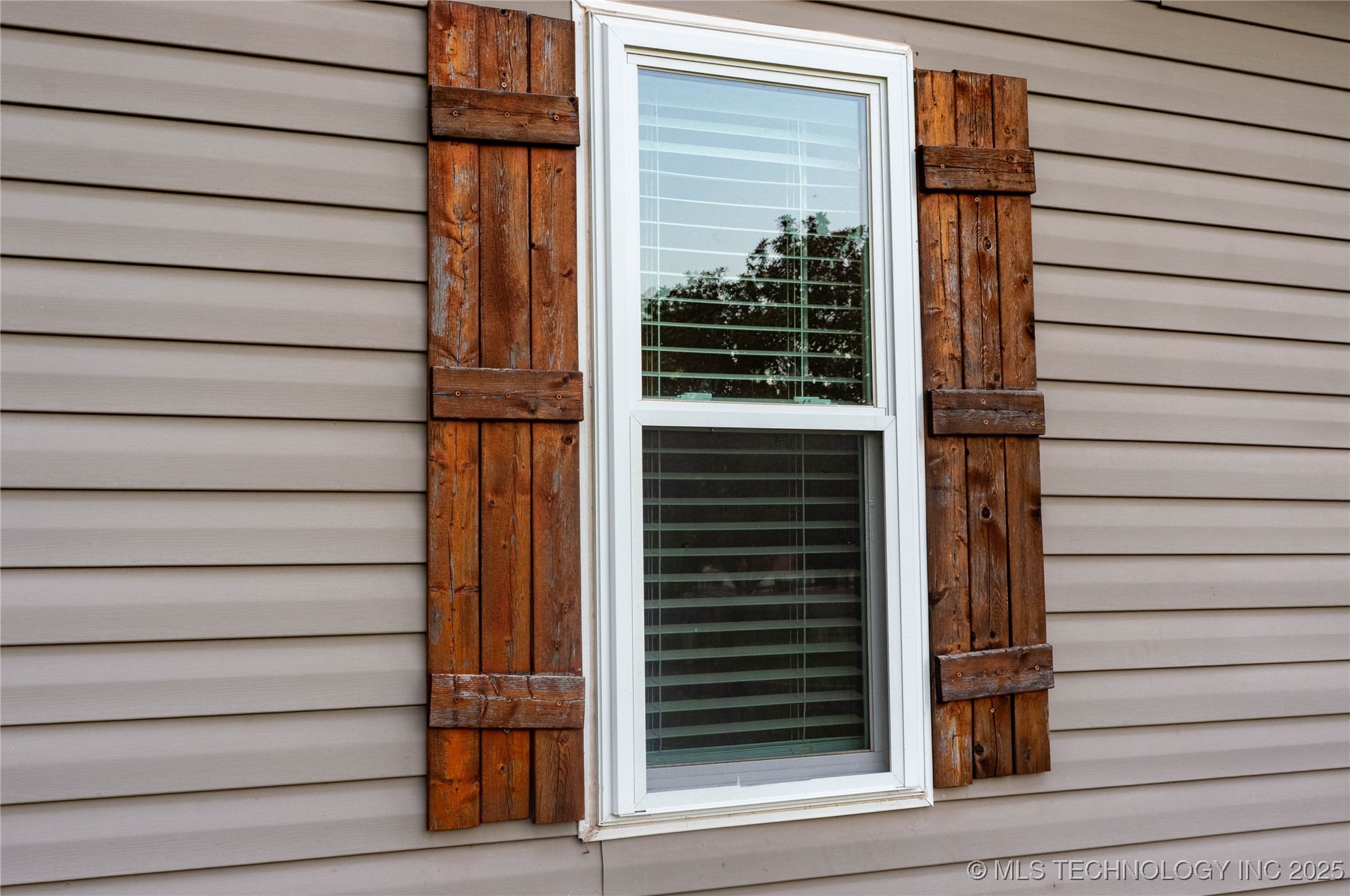 11581 County Road 3570