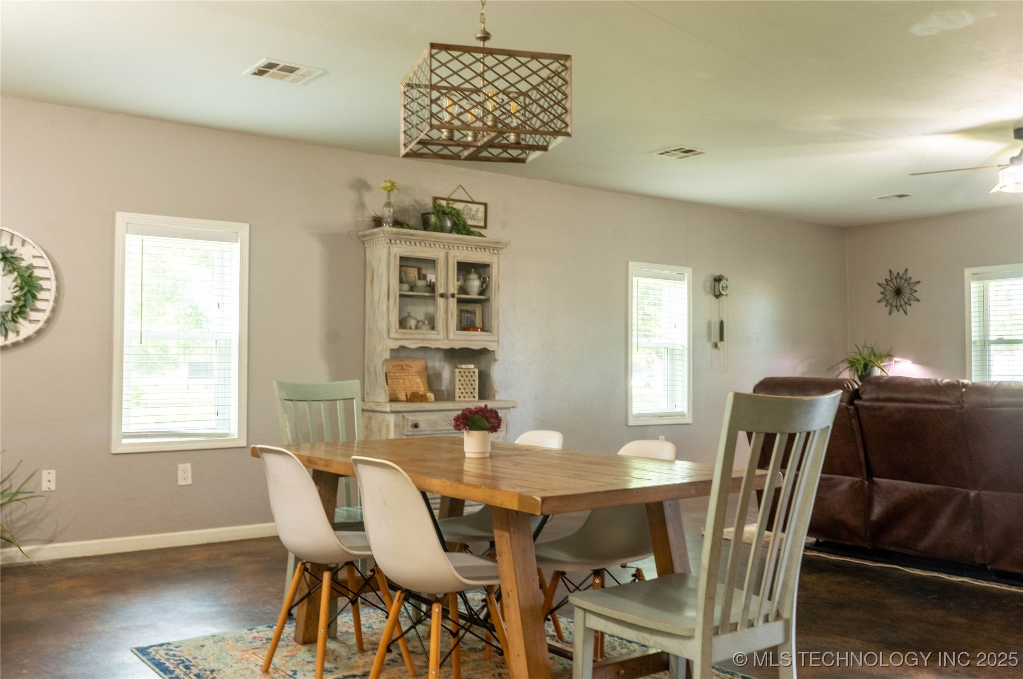 11581 County Road 3570