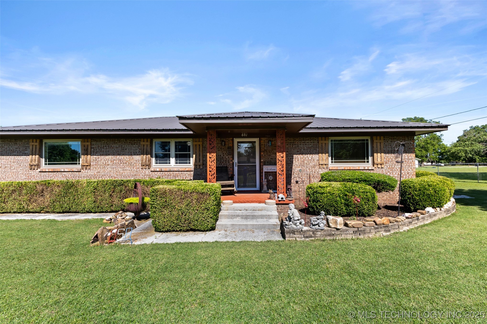 601 S 9th