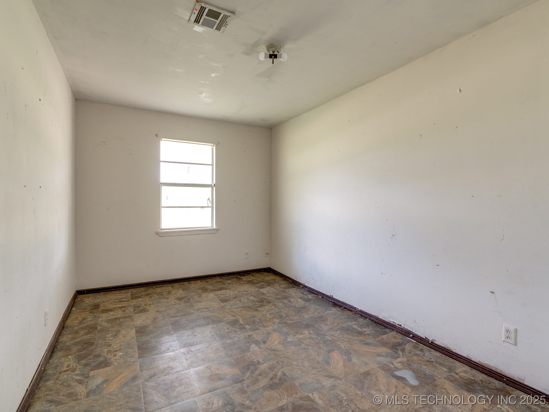 310 E Division