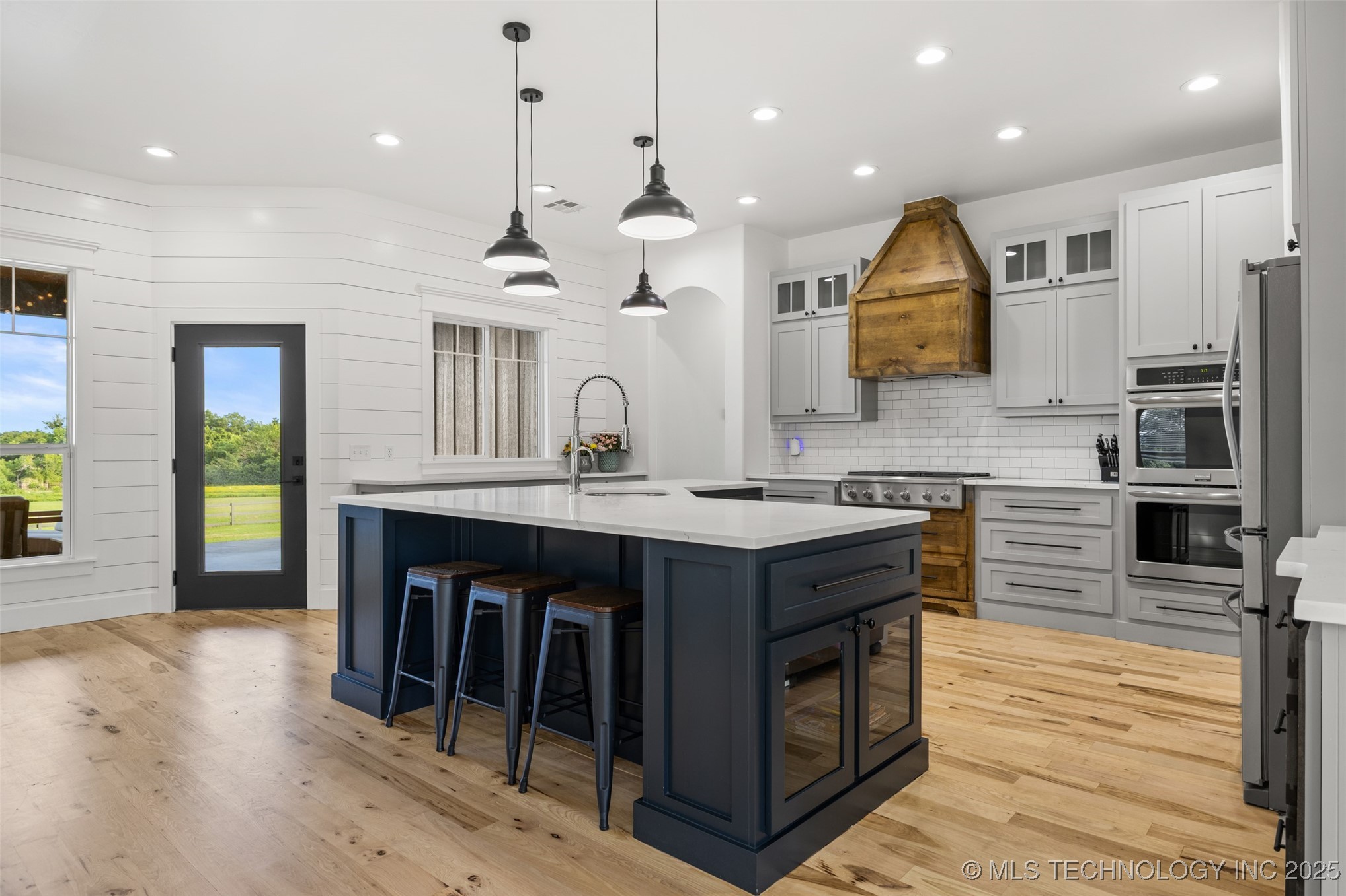 16198 County Road 3635