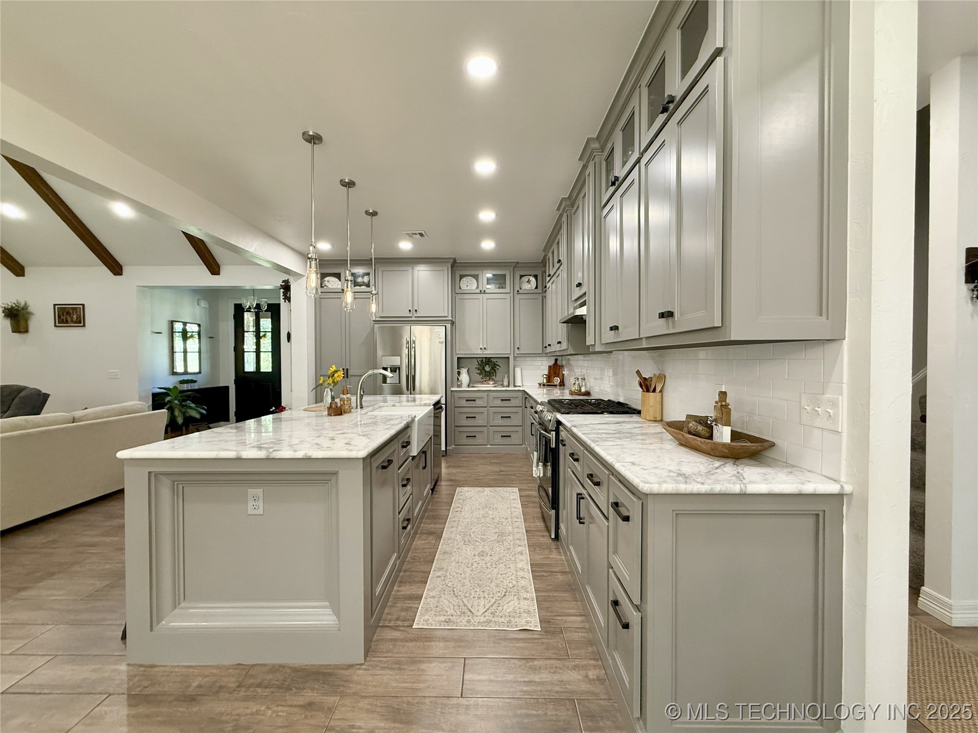 18040 County Road 1558