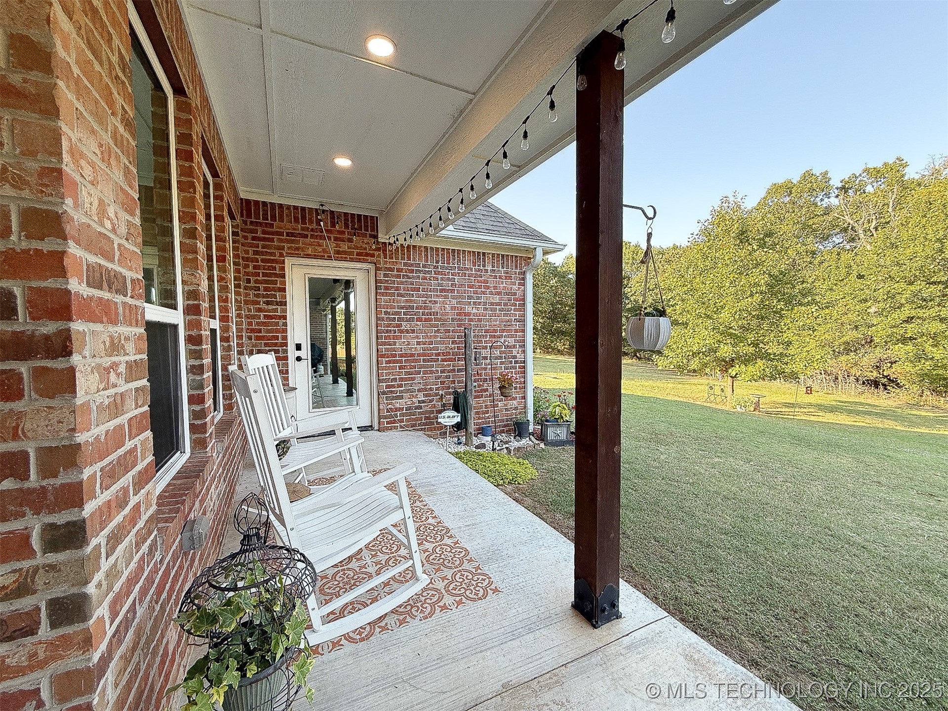 18040 County Road 1558