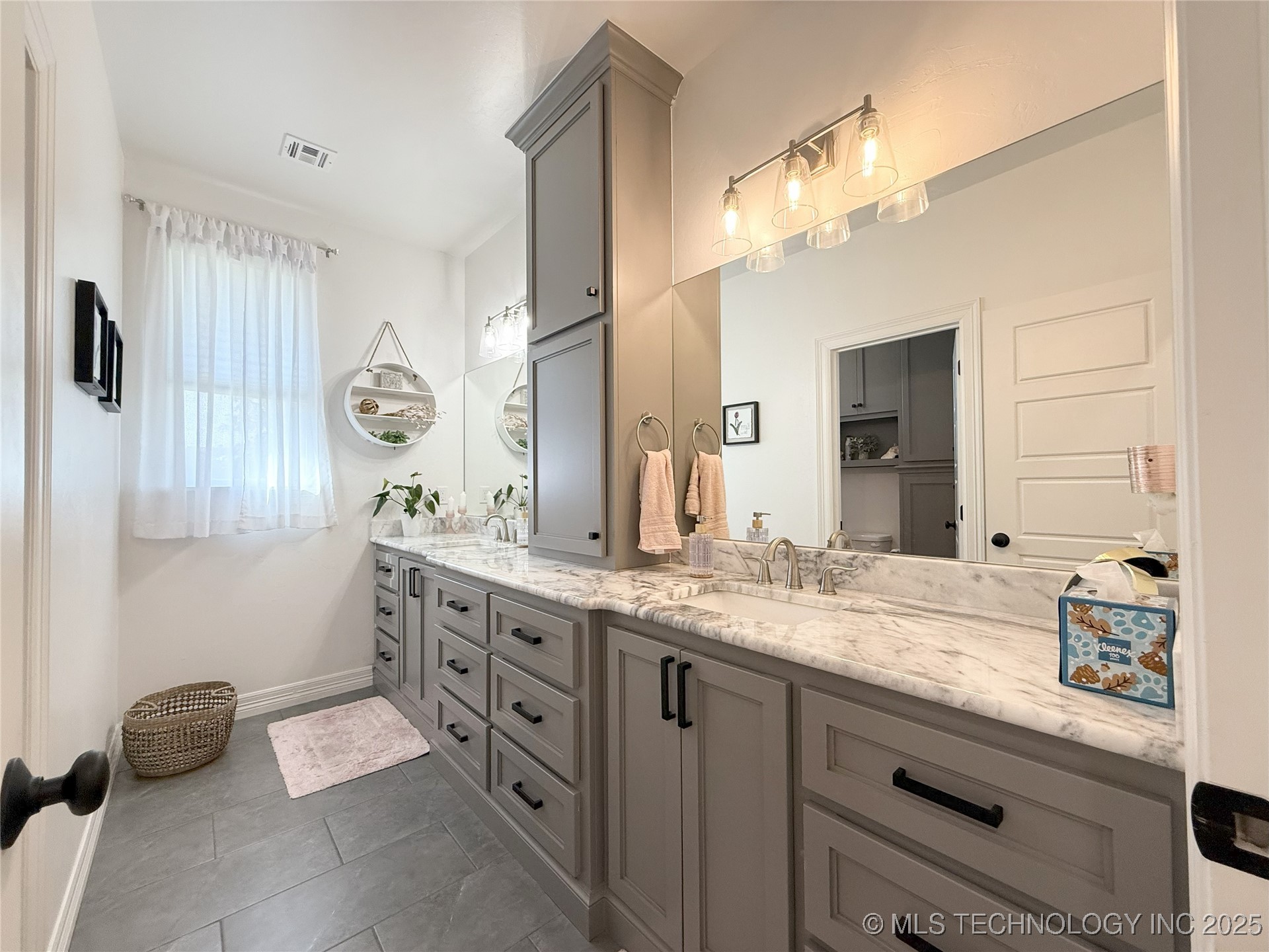 18040 County Road 1558