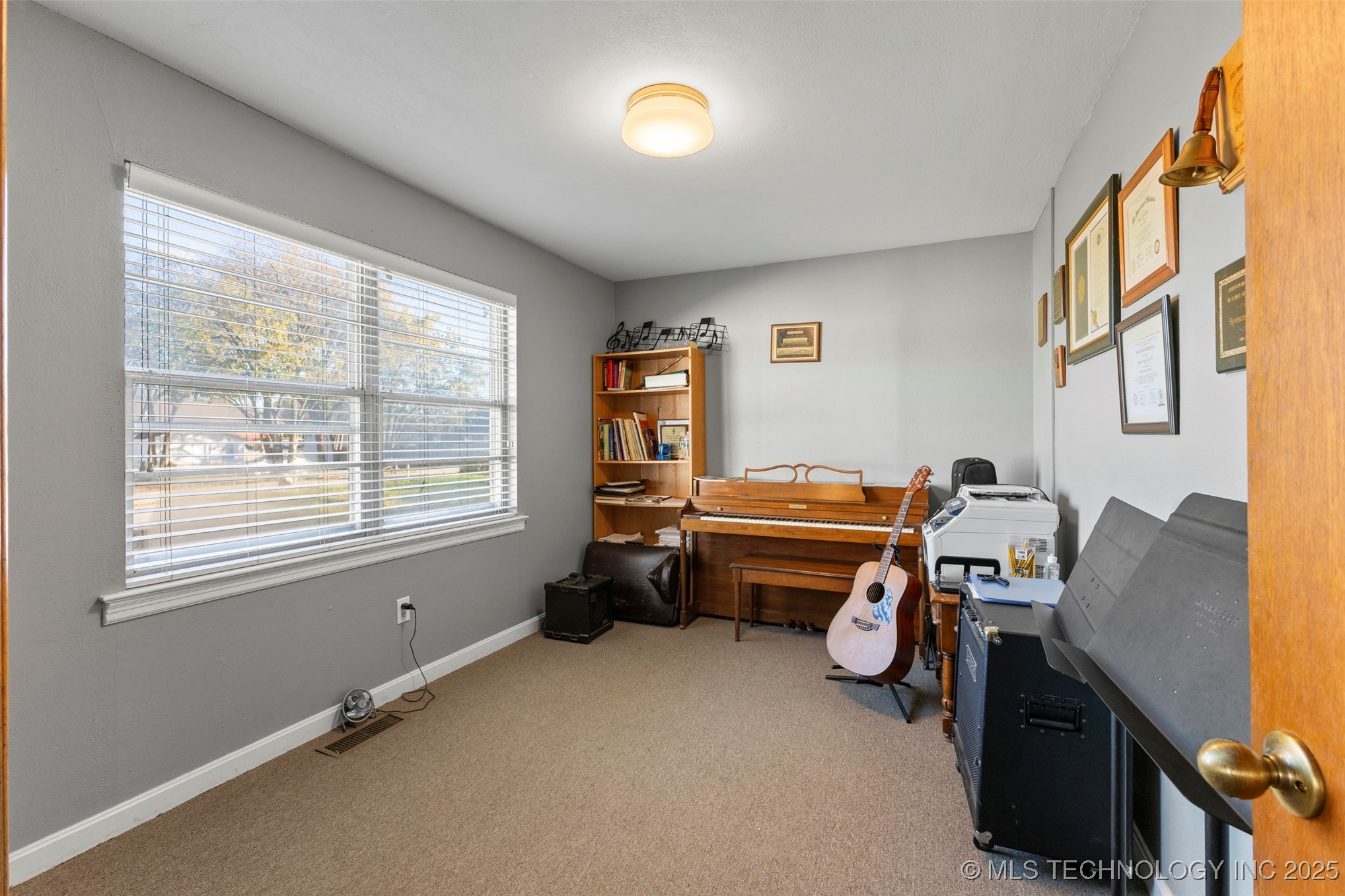 404 E 12th