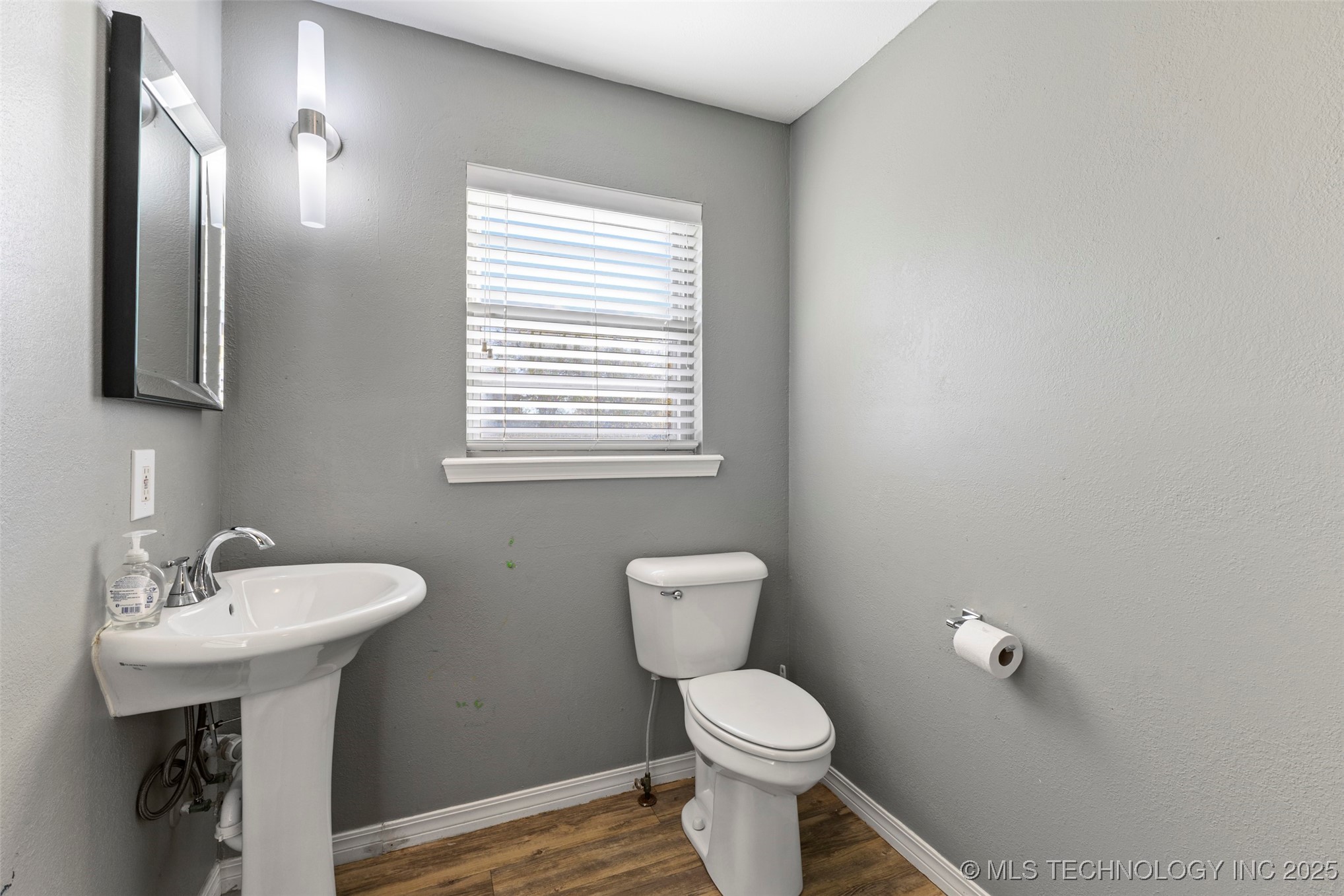 404 E 12th