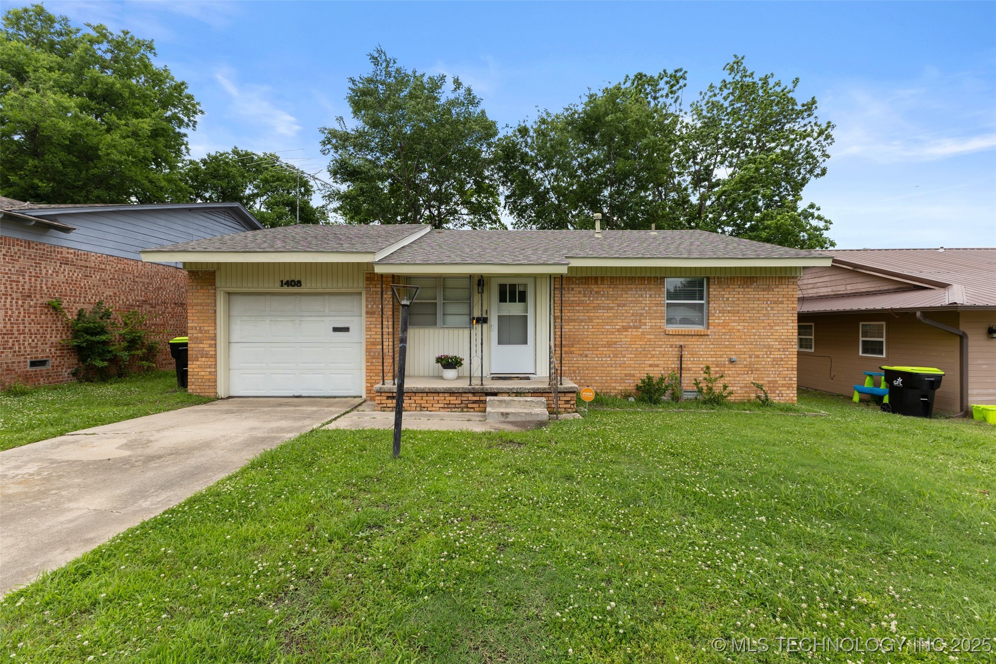 1408 E Nancy Street