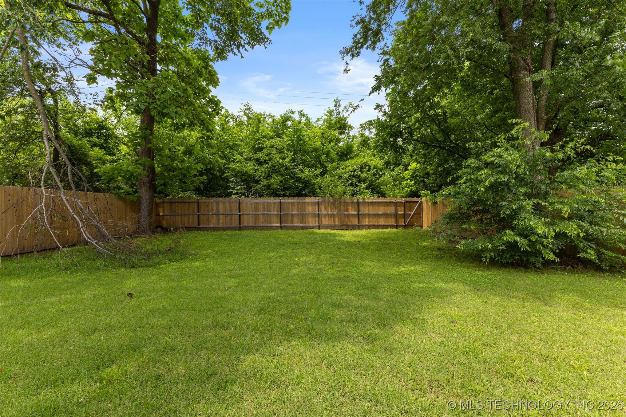 1408 E Nancy Street