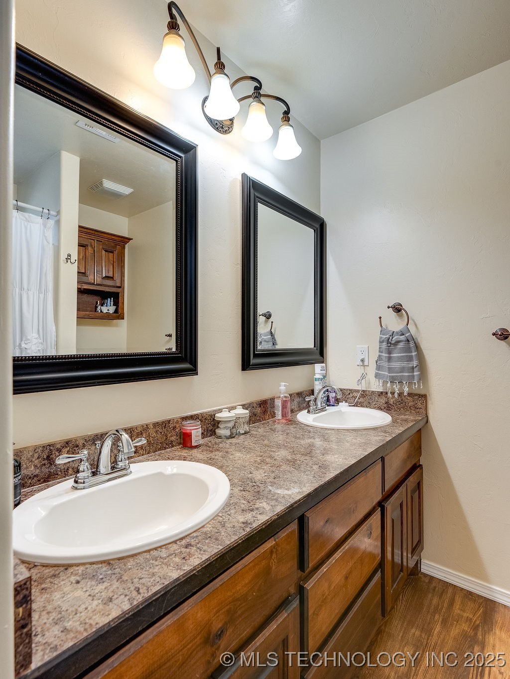 13522 County Road 1553