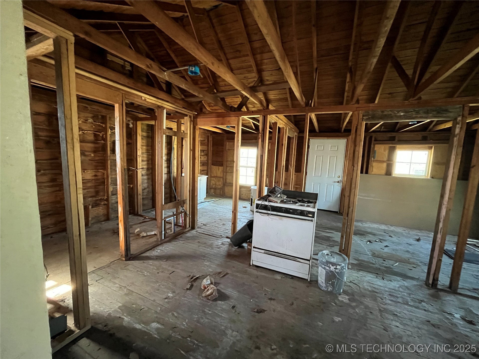729 W 13th