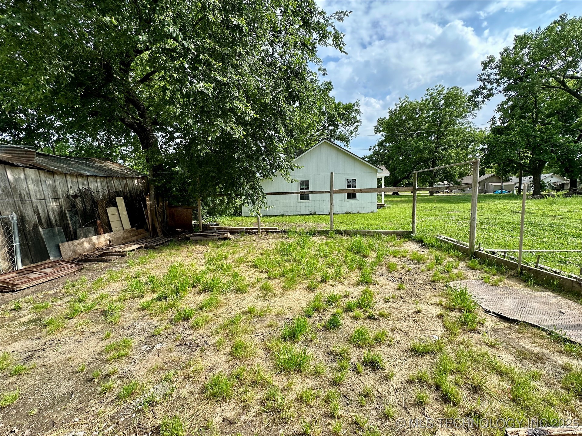 729 W 13th