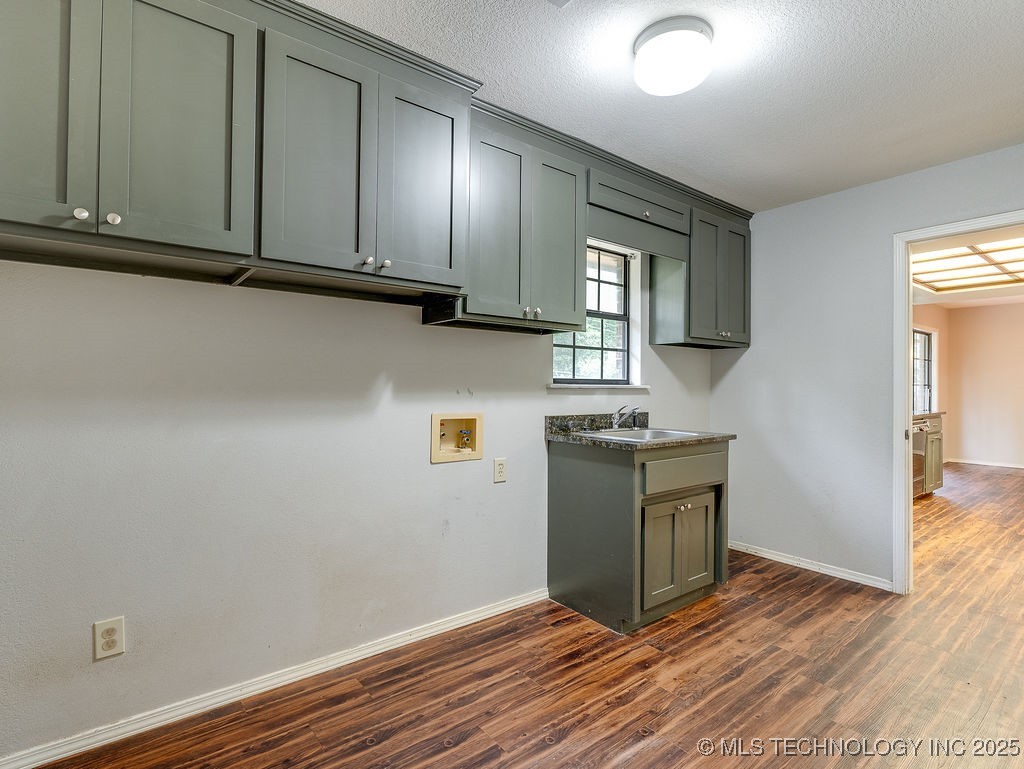 401 S 14th