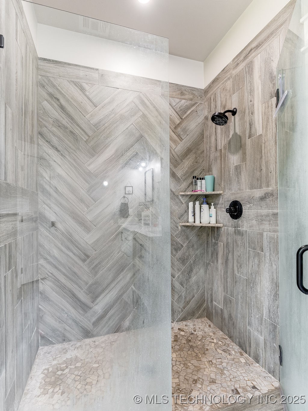 16093 County Road 3529