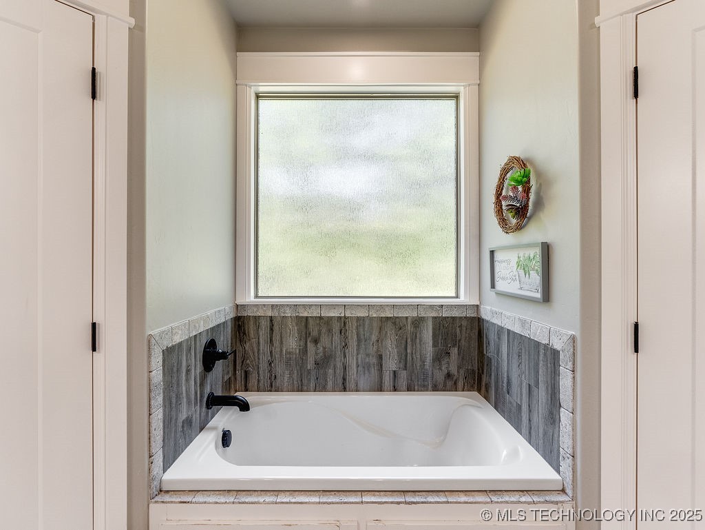 16093 County Road 3529