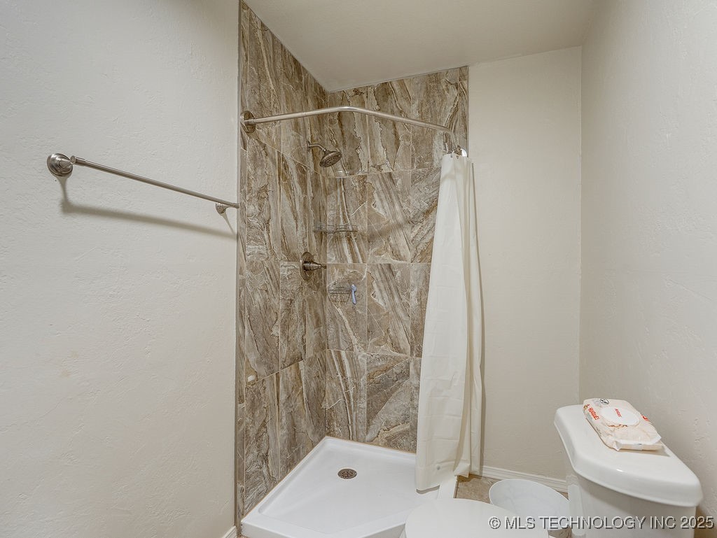 19116 County Road 1570