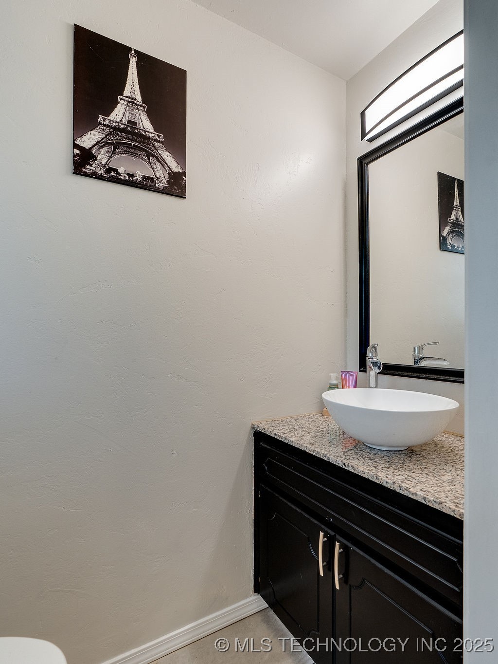 19116 County Road 1570