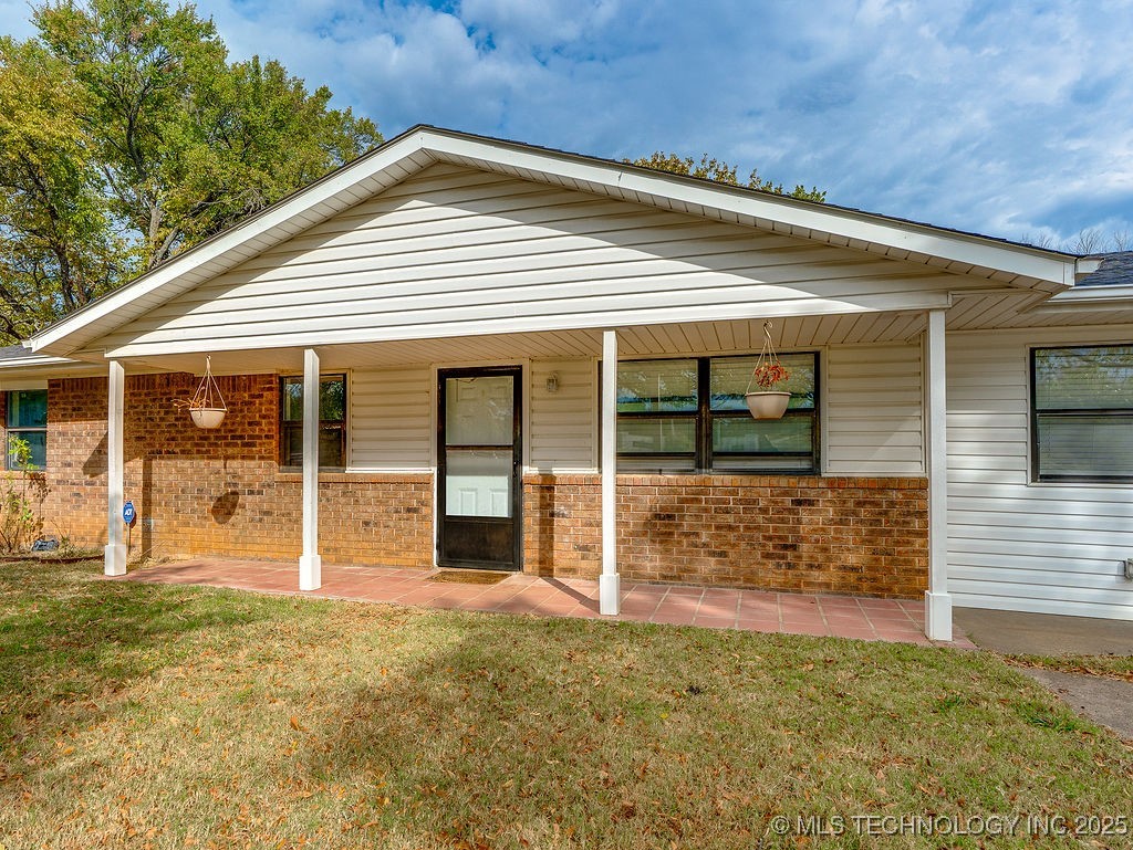 19116 County Road 1570