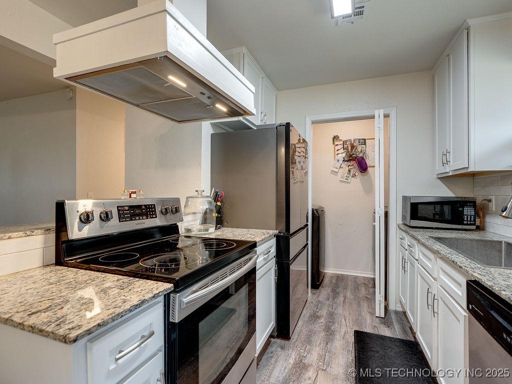 19116 County Road 1570