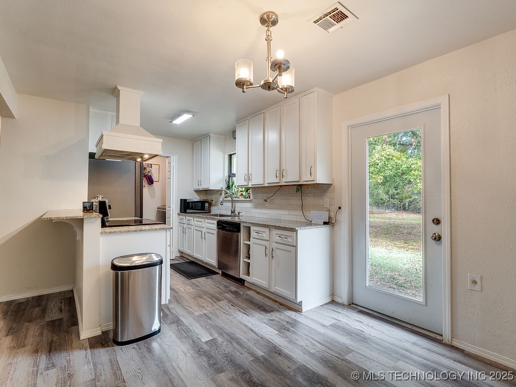 19116 County Road 1570