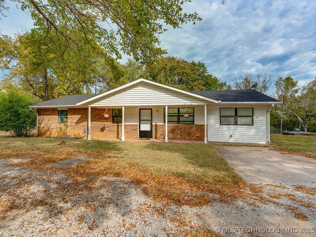 19116 County Road 1570