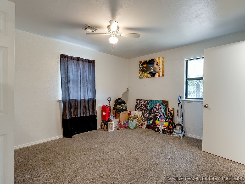 19116 County Road 1570