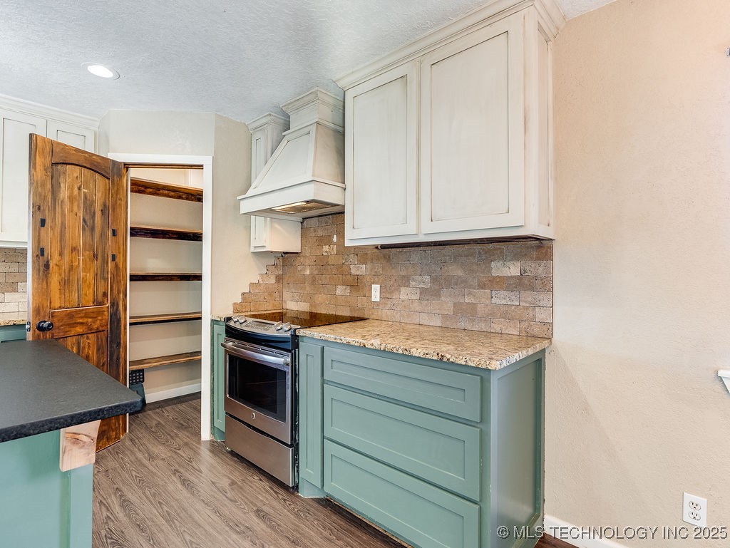 5775 County Road 1590