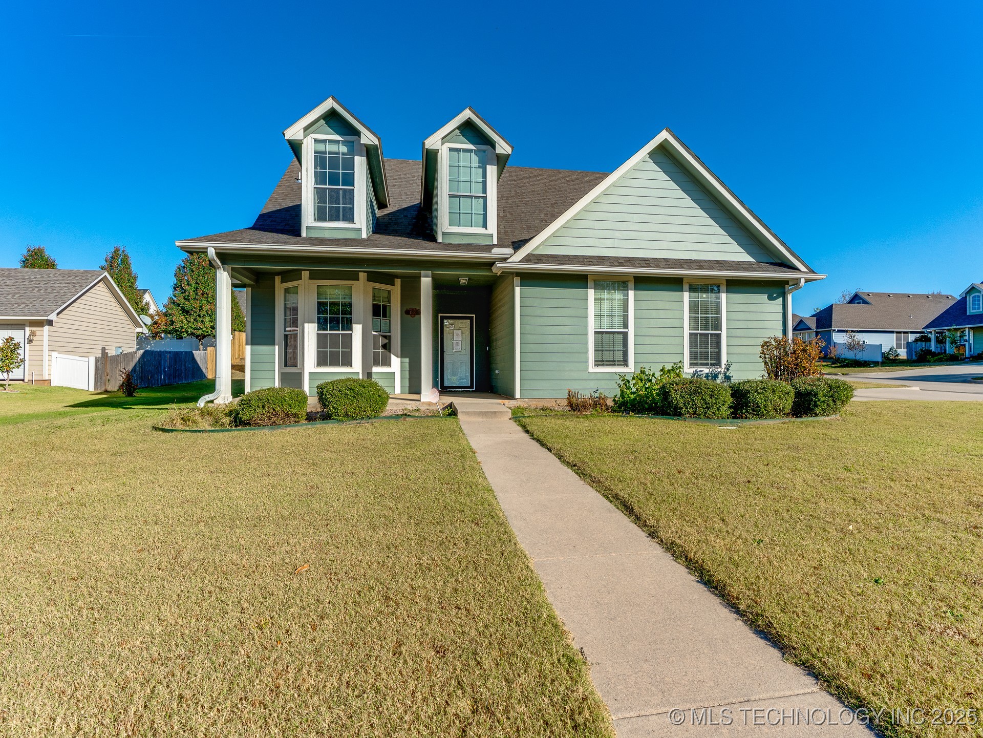 1100 Emily Lane