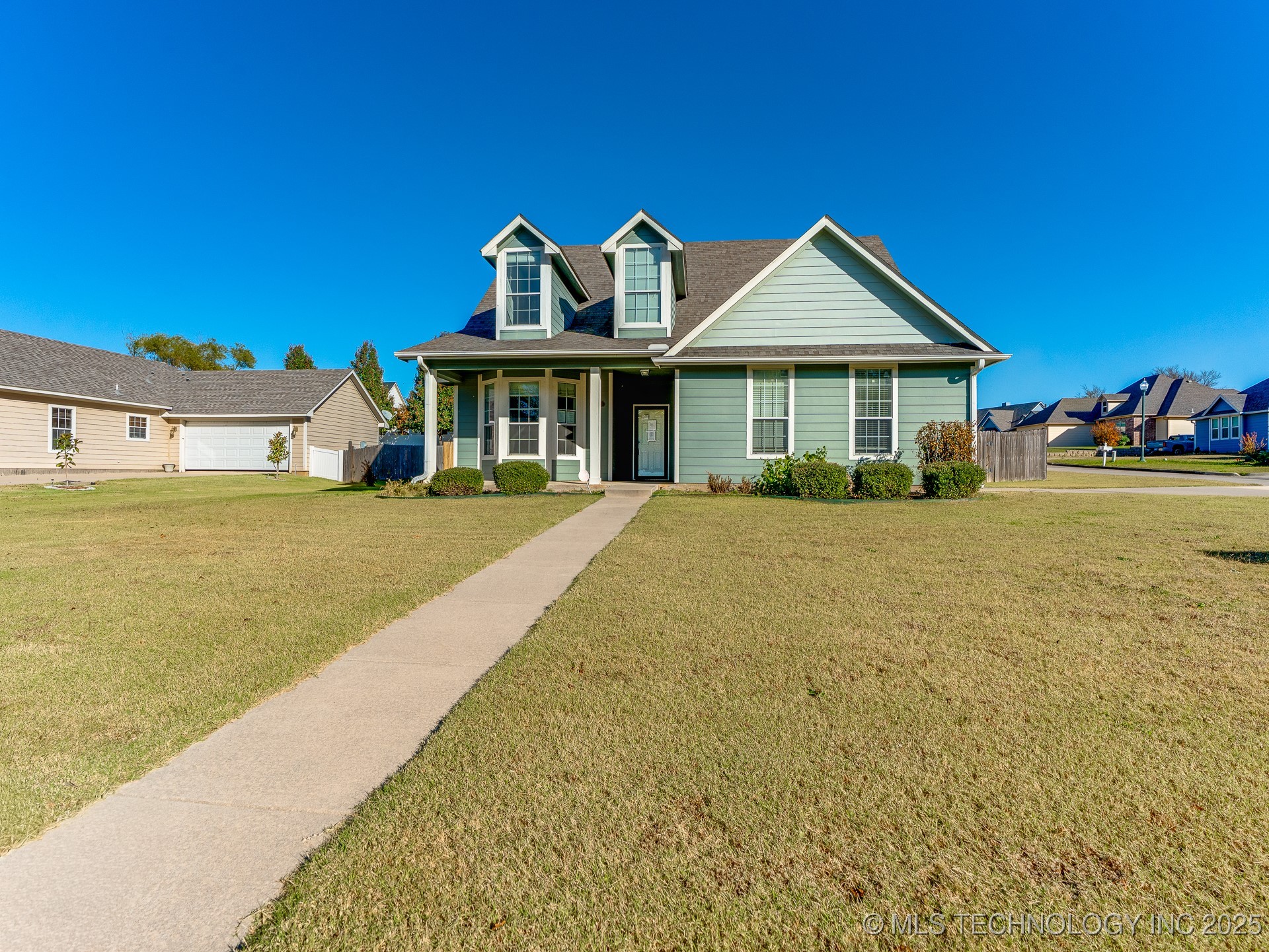 1100 Emily Lane