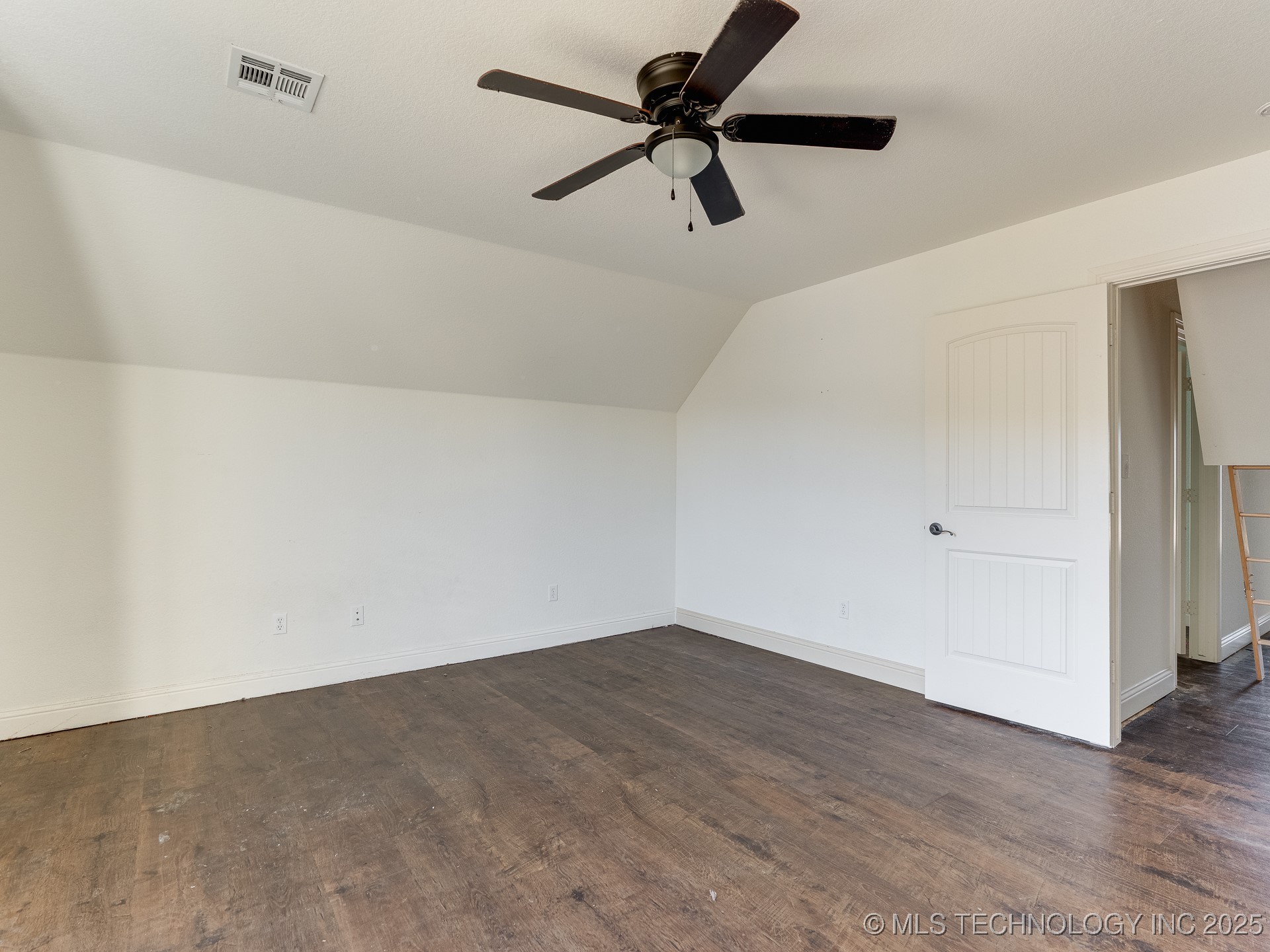 1100 Emily Lane