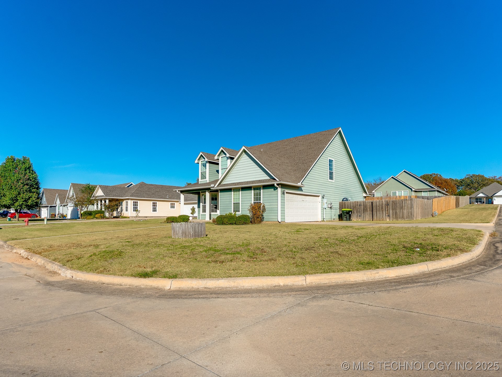 1100 Emily Lane