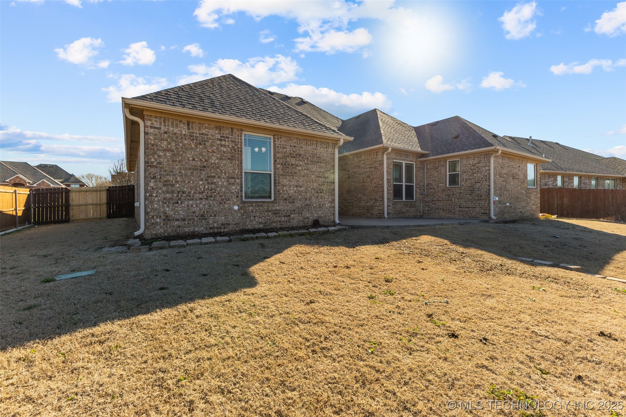 820 Cypress