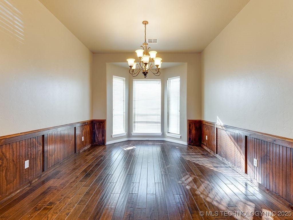 820 Cypress
