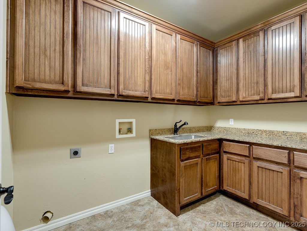 820 Cypress