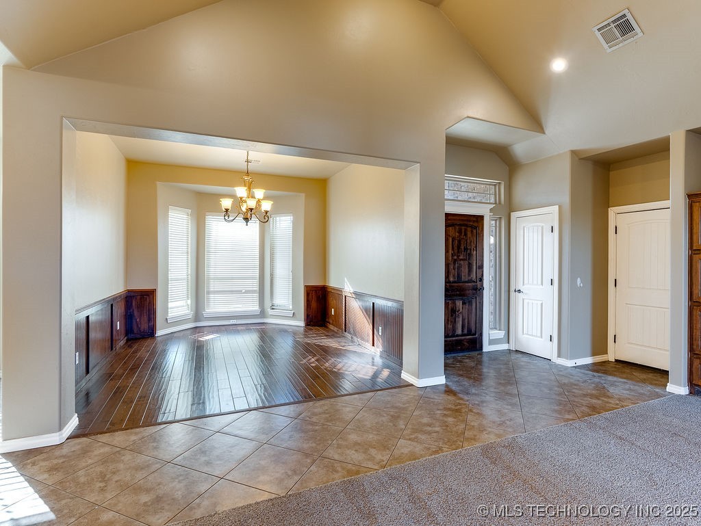 820 Cypress
